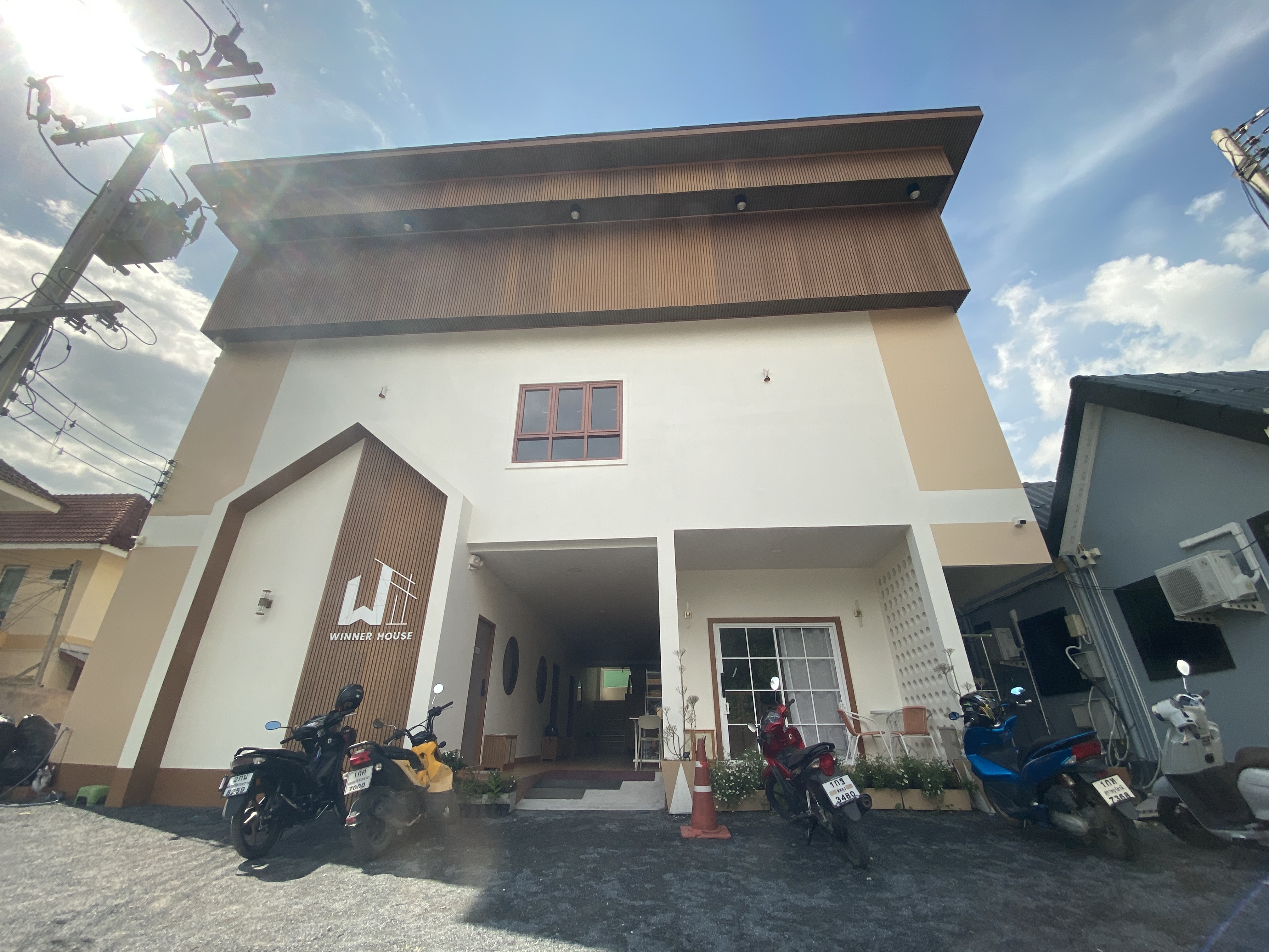 Winner house