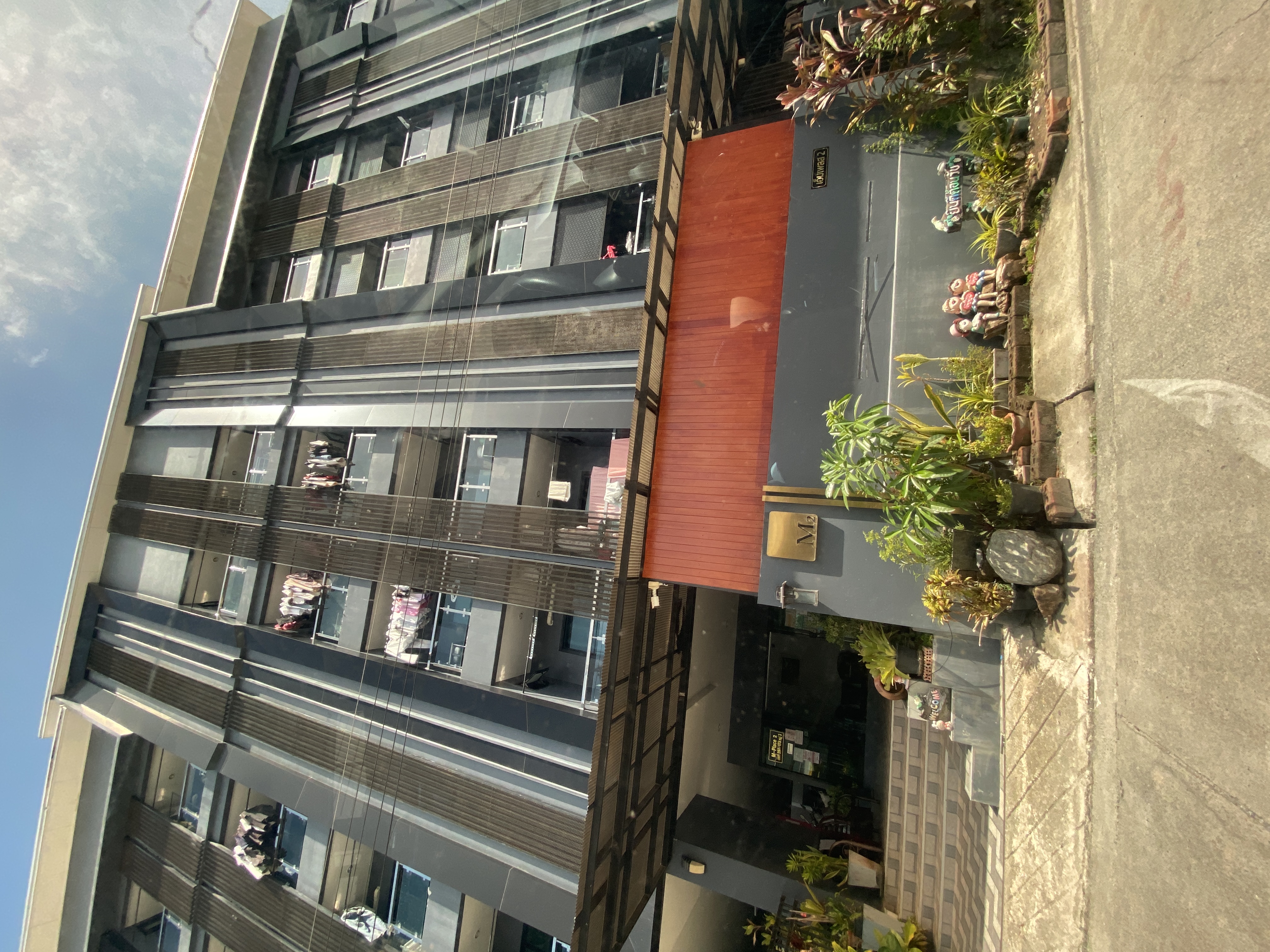 M place 2